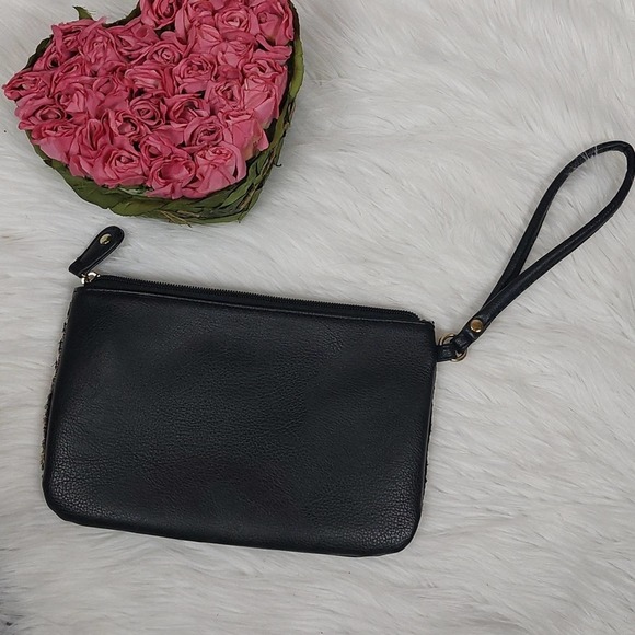 Maurice's black and cream wristlet - Picture 3 of 6